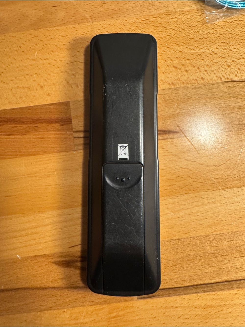 RCA Multi-Device Remote Control — Light Gray - Picture 4 of 6